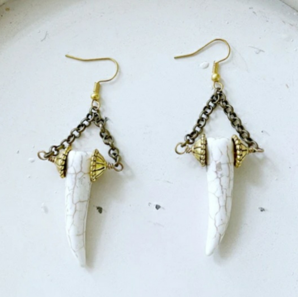 Handmade White Crackled Turquoise Horns Dangling Earrings